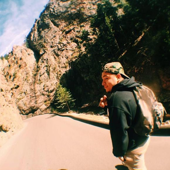 Meet your Posher, Andrew - Picture 1 of 1